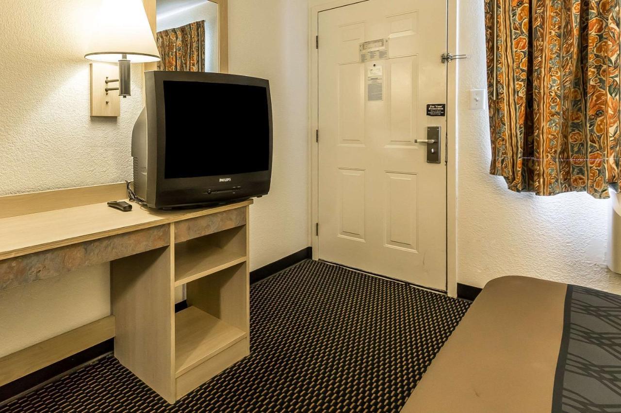 Rodeway Inn Nashville Luaran gambar