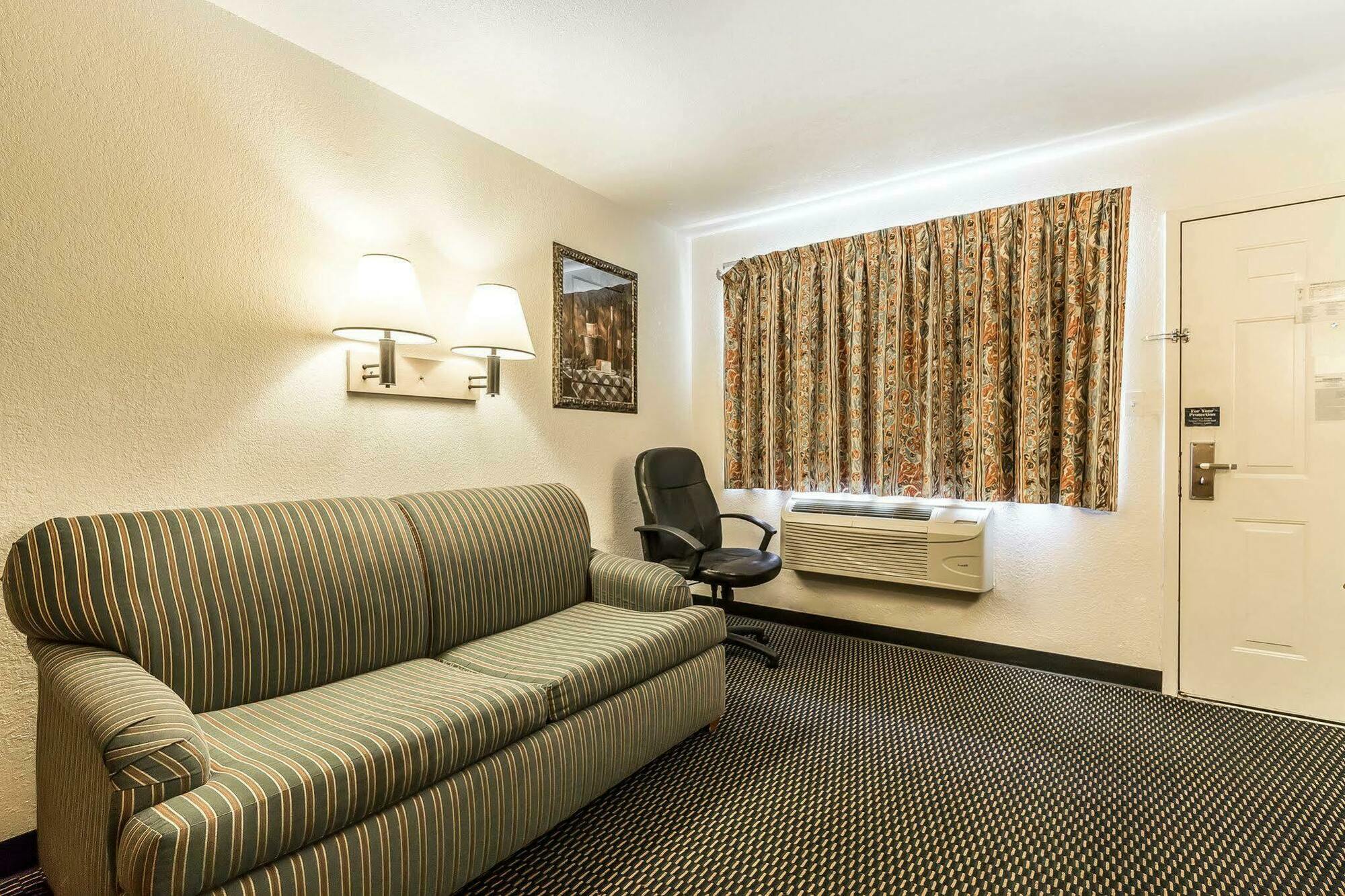 Rodeway Inn Nashville Luaran gambar