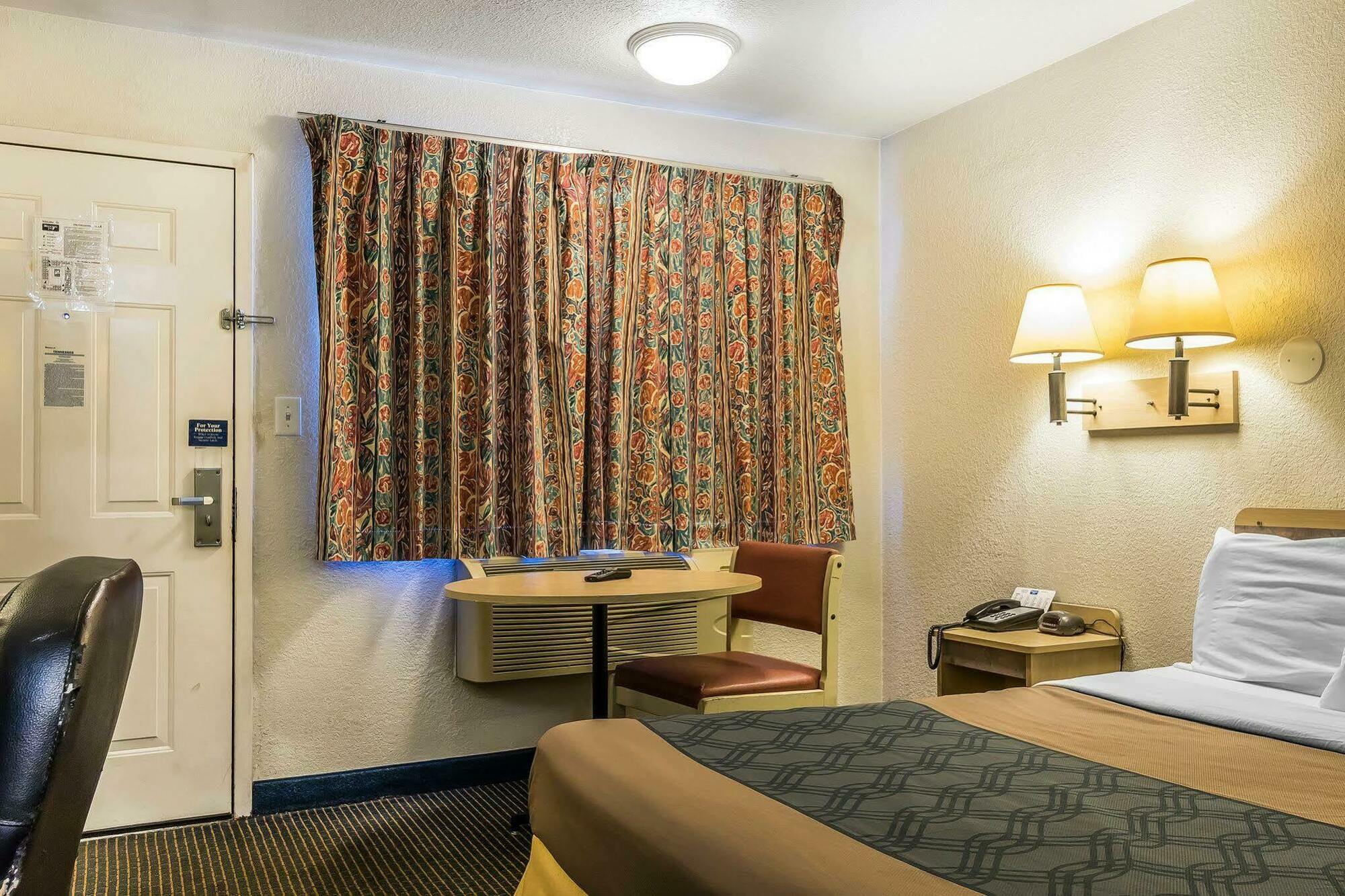 Rodeway Inn Nashville Luaran gambar